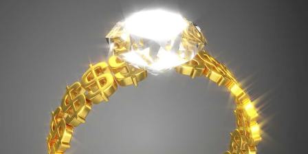 gold ring with gemstone