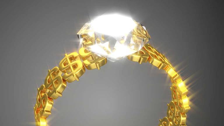 gold ring with gemstone