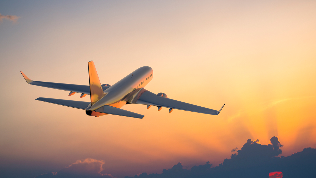 plane_in_sky_travel