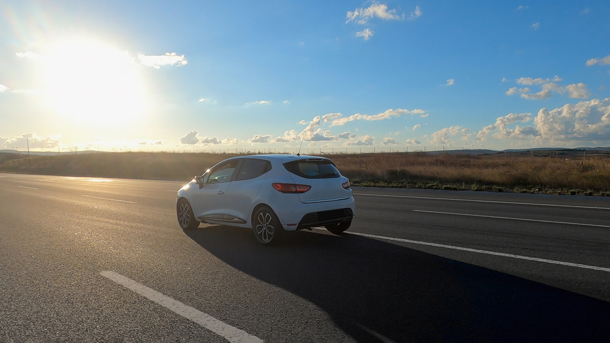Electric vehicle reviews