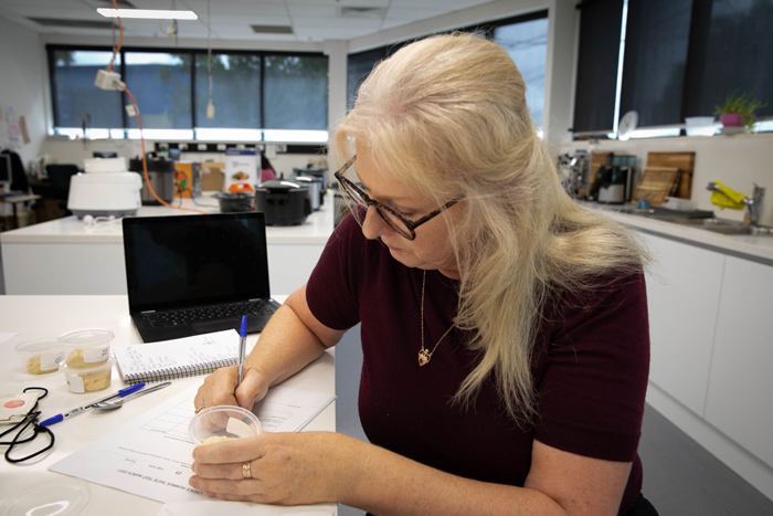 hummus_taste_test_fiona_mair