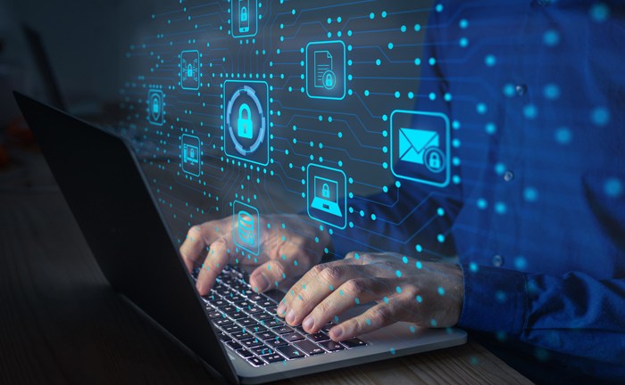 personal_data_laptop